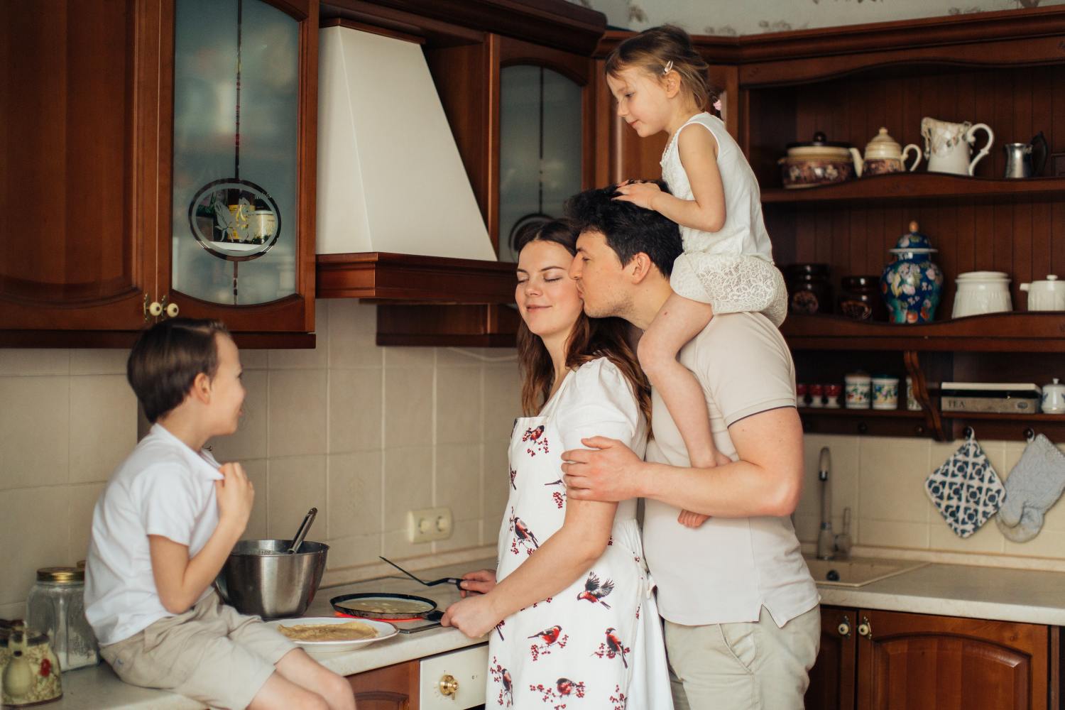 Family in their home after learning how to determine fair market value of inherited property.