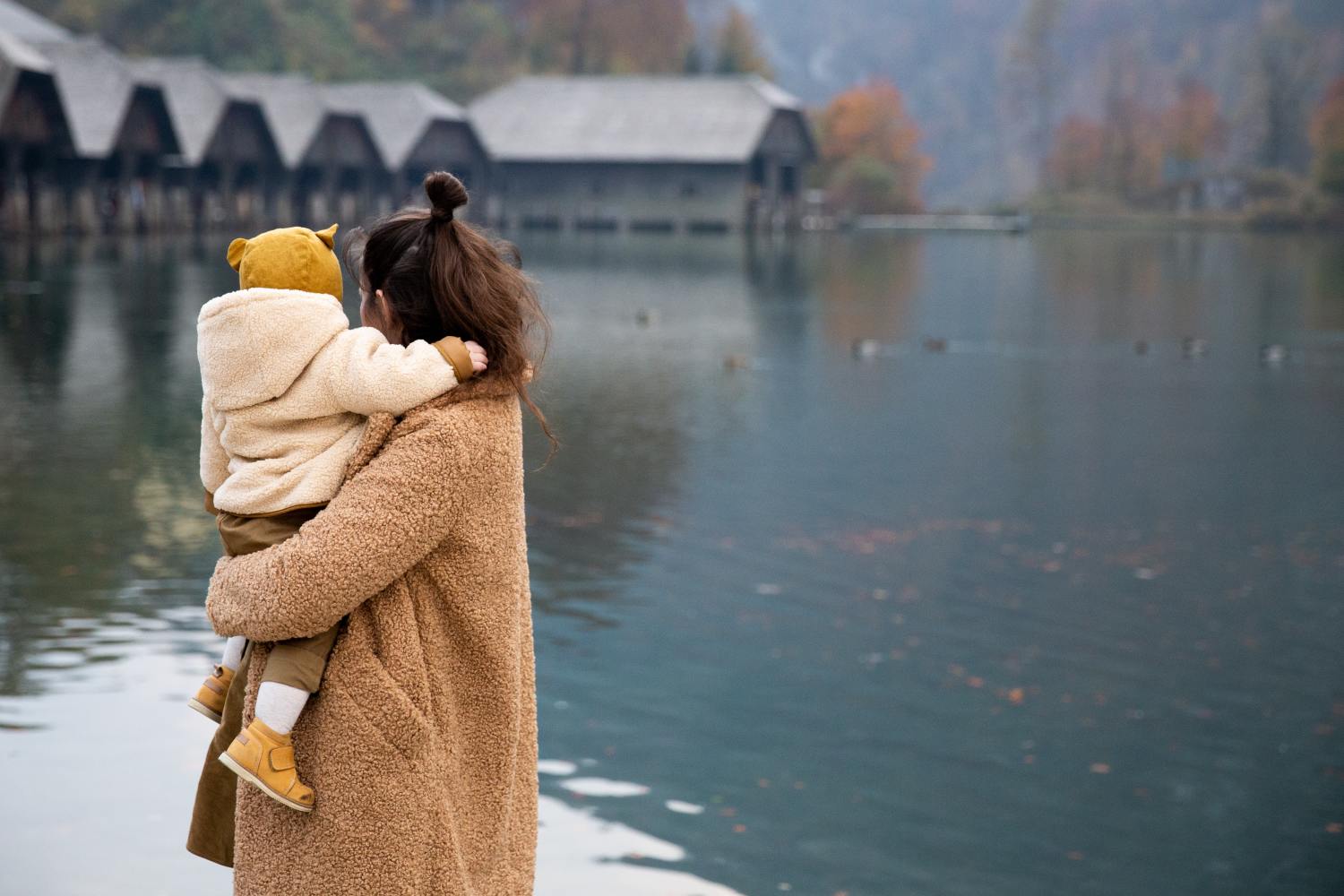 Woman with child trying to figure out what is tenancy in severalty.